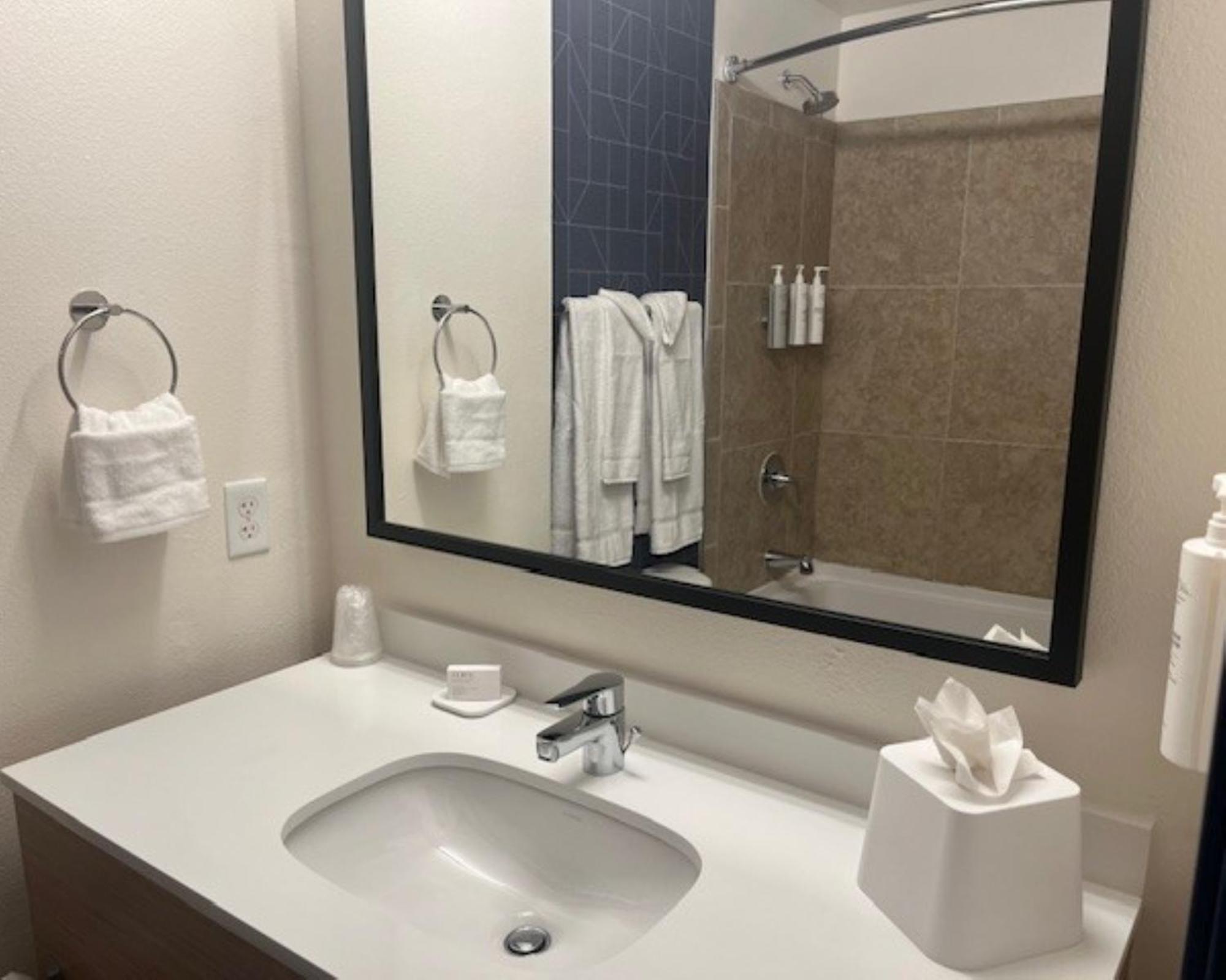Spark By Hilton Phoenix East Mesa Bagian luar foto