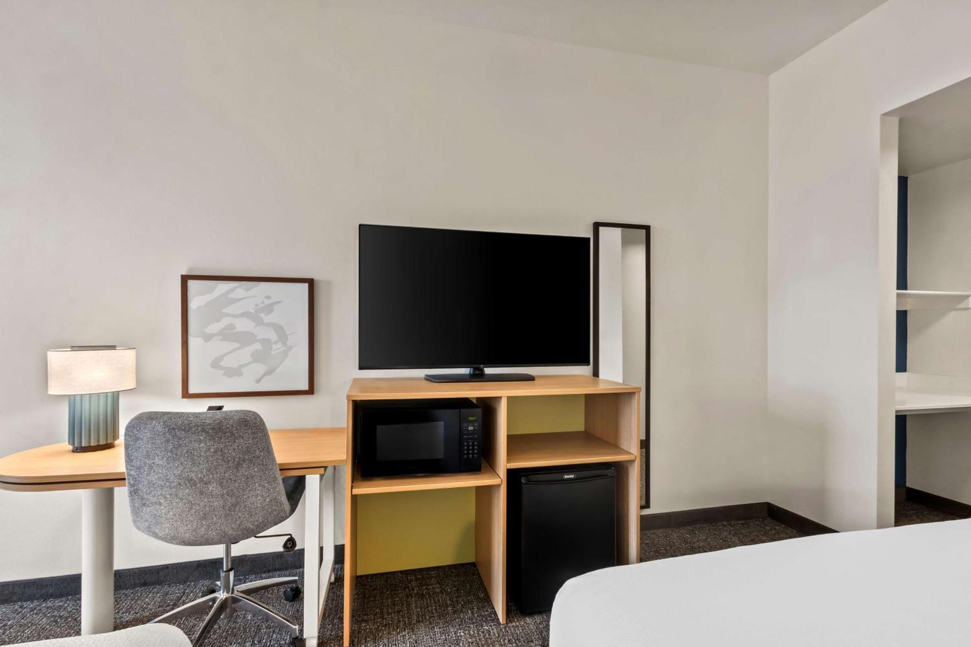 Spark By Hilton Phoenix East Mesa Bagian luar foto
